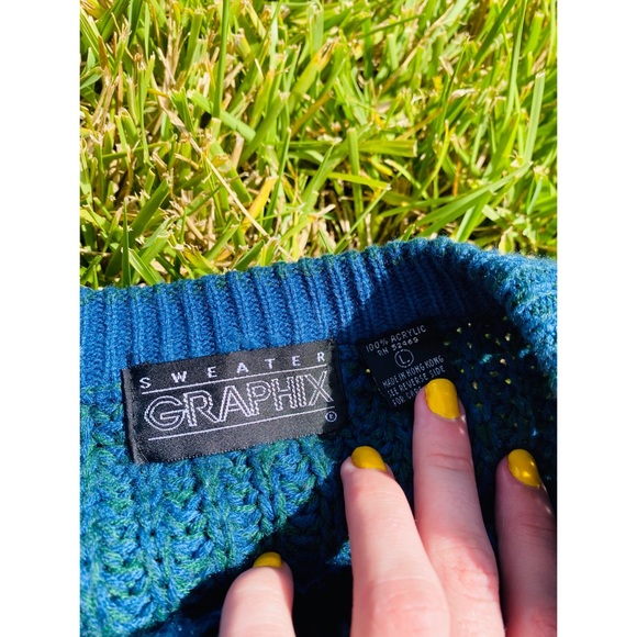 💙SWEATER GRAPHIX Knit Striped Crew Neck Sweater💙 - Picture 4 of 4